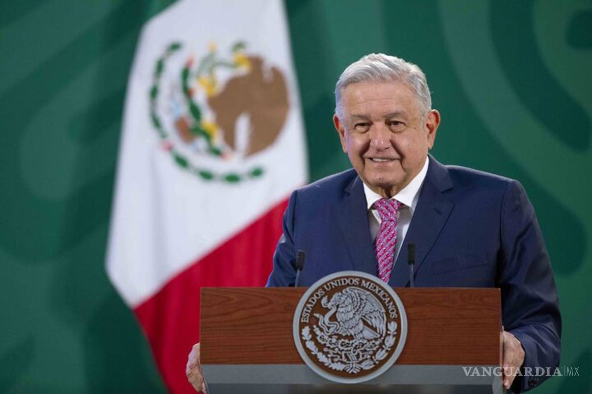Traidores a la patria, quienes buscan privatizar la energía eléctrica: AMLO