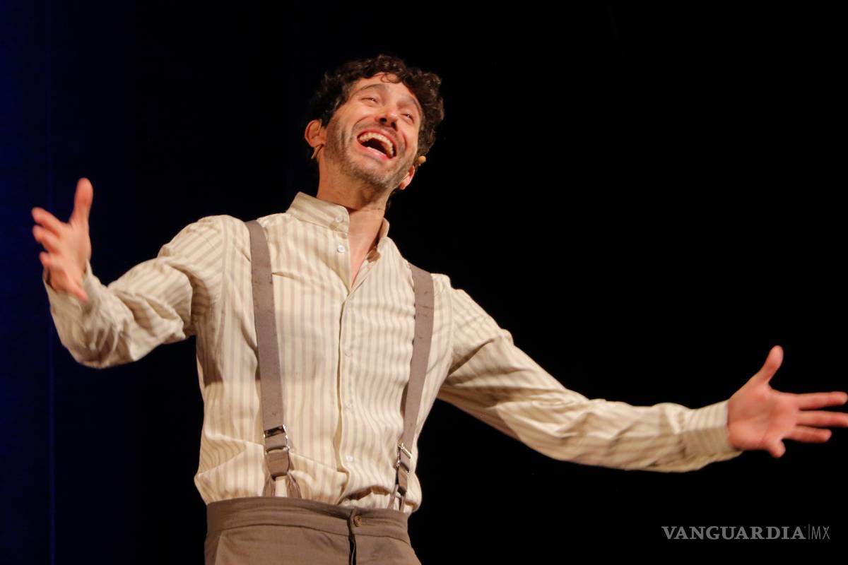 $!Cautiva Benny Ibarra a Saltillo con su monólogo