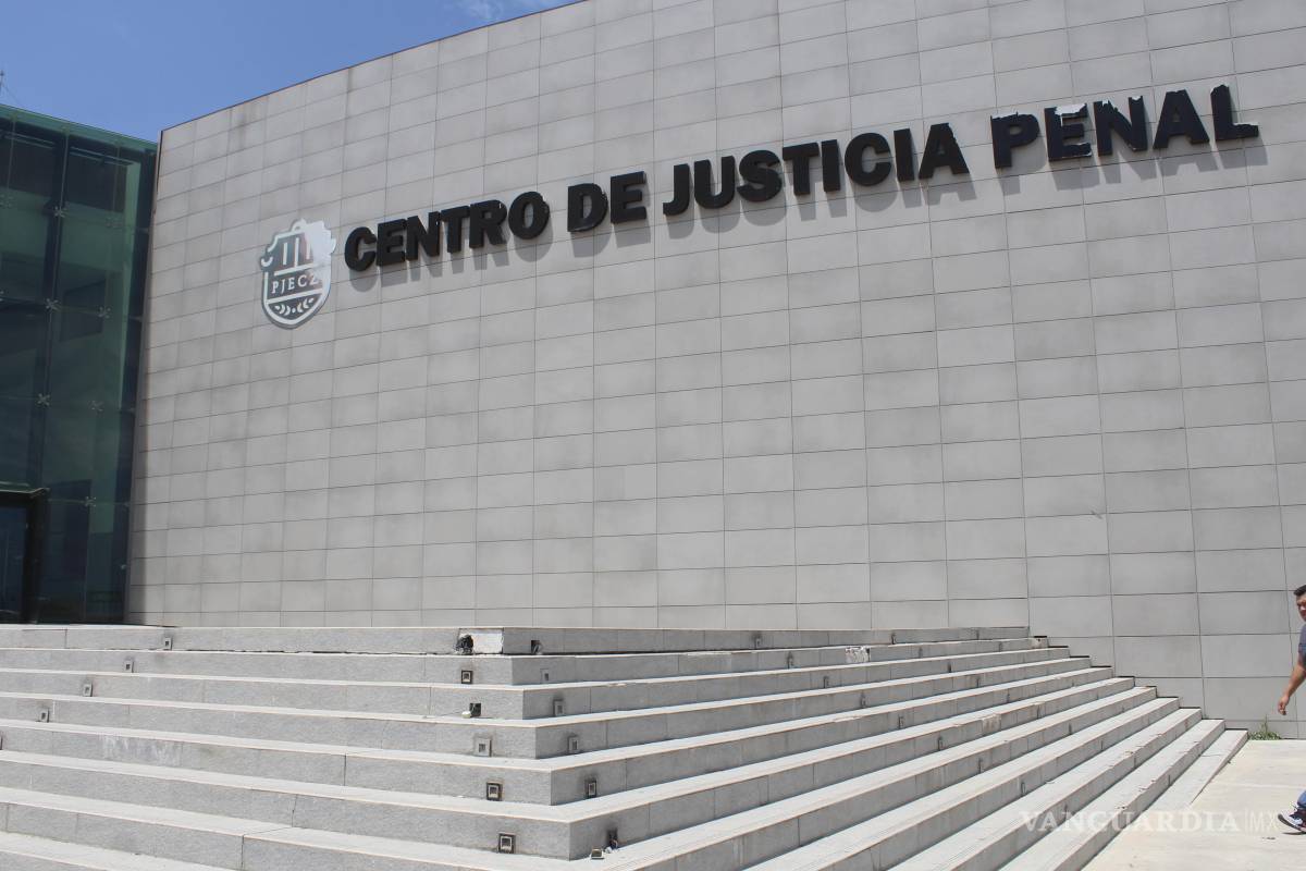 Saltillo: Inhabilitados y a proceso odontopediatra y anestesióloga por muerte de niña de 4 años