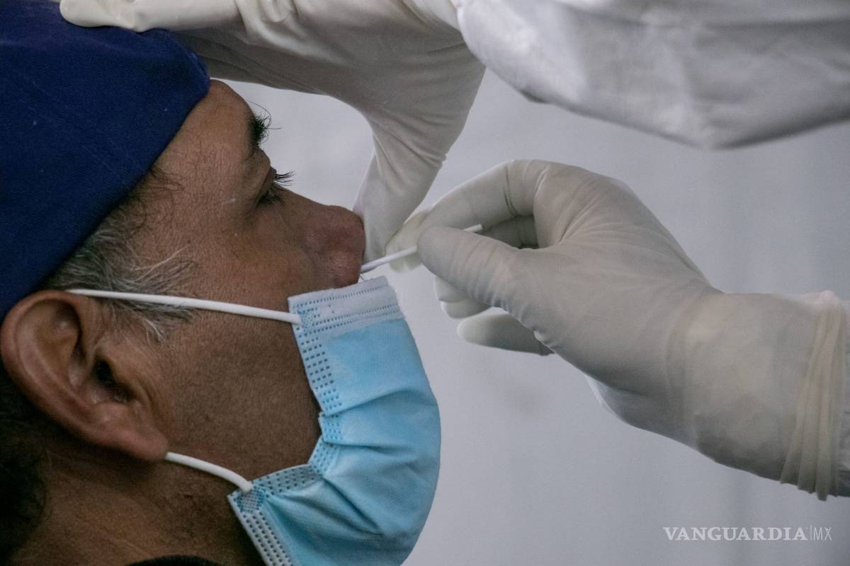 Lo que se sabe de la nueva cepa de COVID-19 detectada en Reino Unido