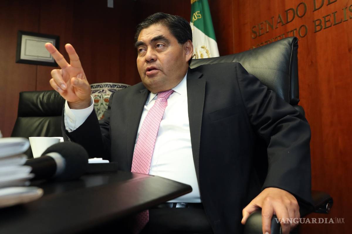 Miguel Barbosa no es opción de Morena: analistas