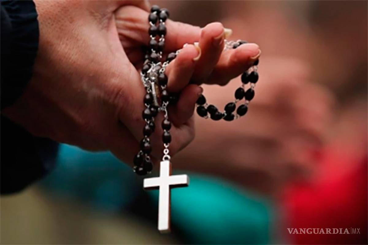 Cuando uno se enamora no se piensa en la edad: sacerdote acusado de abusar de niña