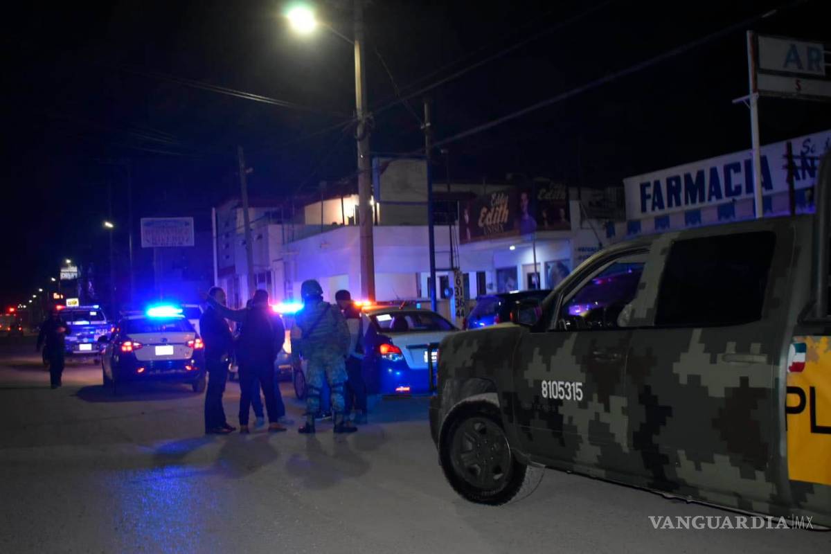 $!‘Revientan’ fiesta clandestina con más de cuarenta jóvenes, ignoran medidas sanitarias