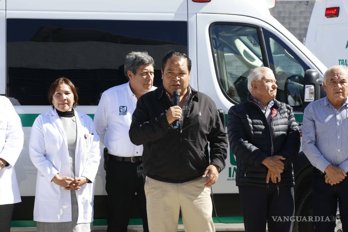 Líder sindical de los trabajadores del IMSS en Coahuila acepta fallas y limitantes: ‘Va a ser labor titánica conseguir especialistas’