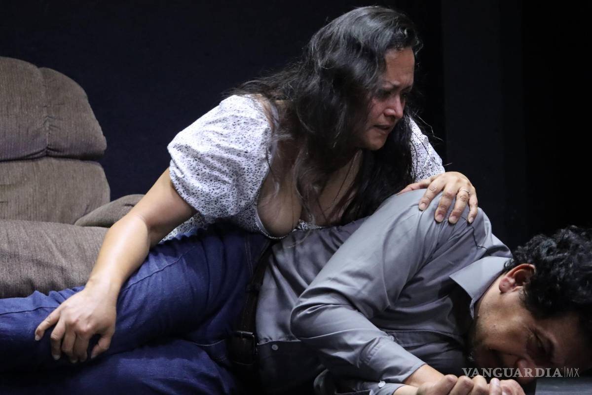 $!Obra de teatro ‘Ruegos entre castillos’: Una pareja ante un mundo cambiante