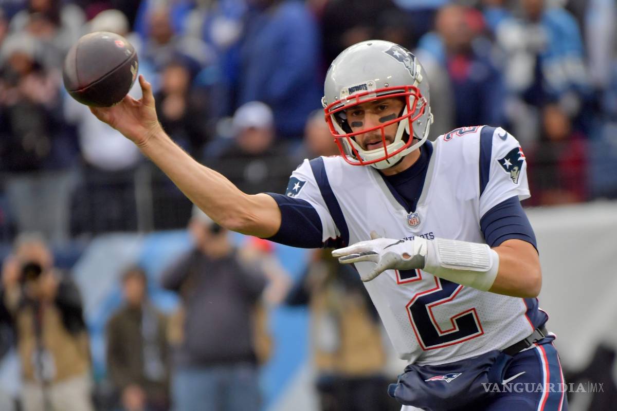 Patriots acuerdan con Brian Hoyer