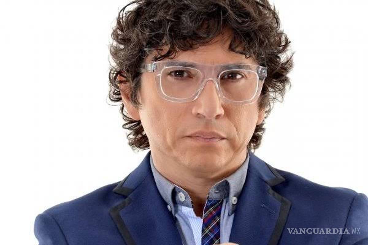Pati Chapoy ahora ataca al director de 'La Academia', Héctor Martínez