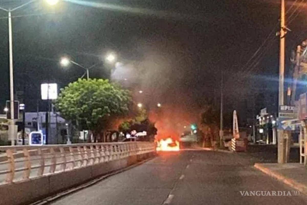 No es Gaza... Atacan oficinas de El Debate en Sinaloa; hay balaceras y narcobloqueos en principales accesos a Culiacán