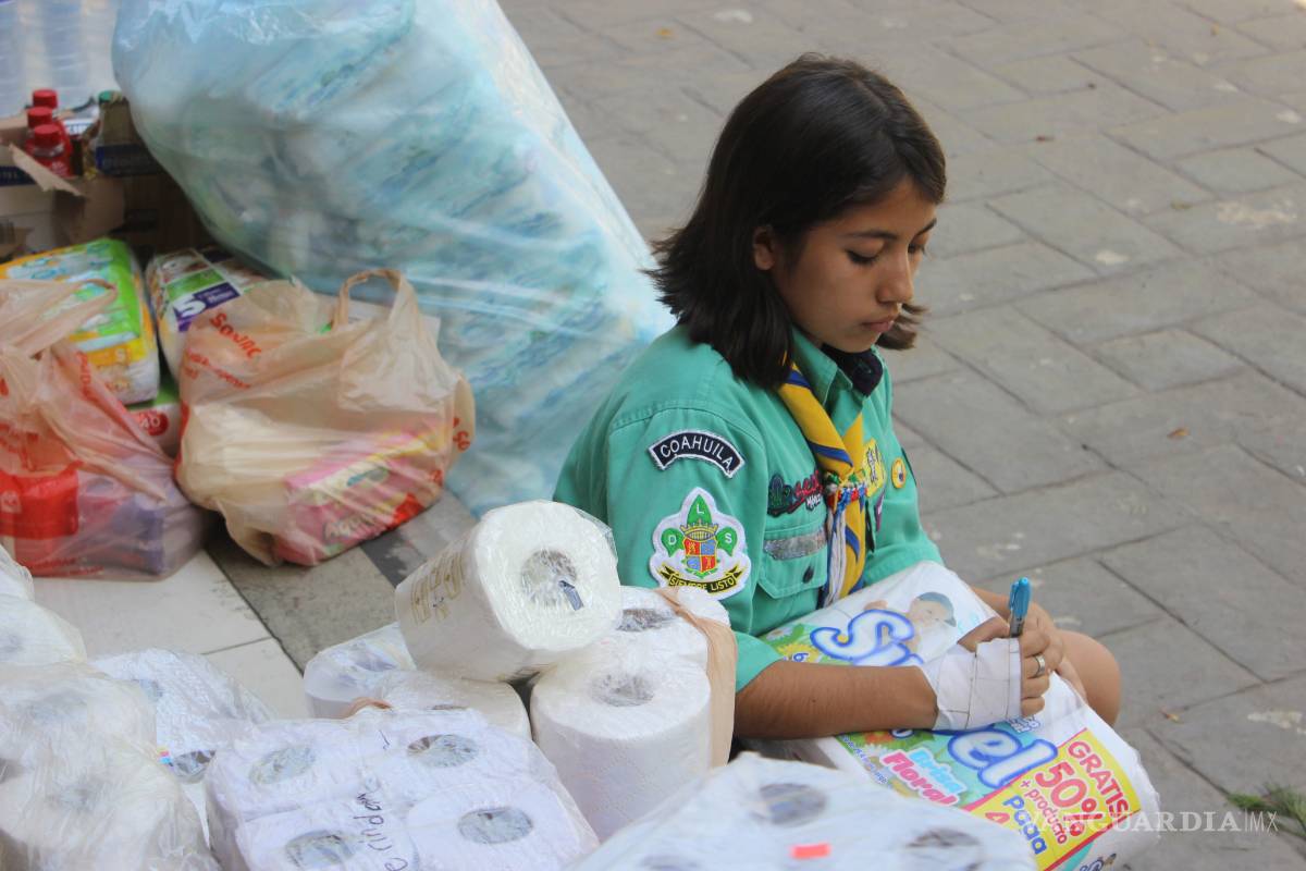 Scouts de Saltillo siguen firmes recaudando apoyo para damnificados de sismos