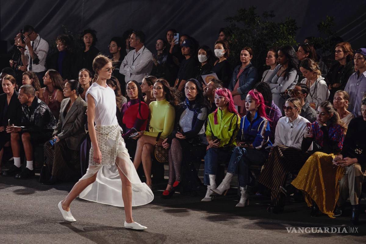 $!La moda de la colección Tory Burch se modela durante la Semana de la Moda de Nueva York.