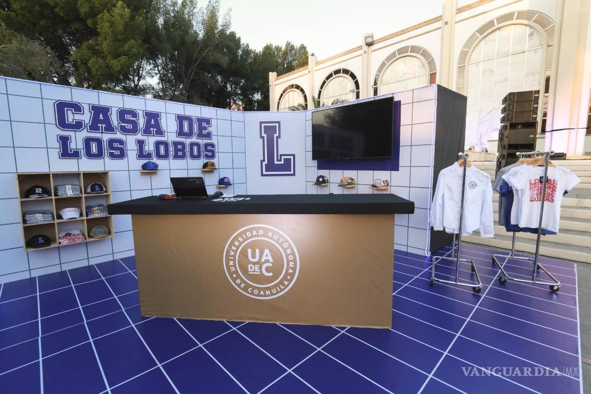 Lobos cambian de piel; estrena logo la Universidad Autónoma de Coahuila