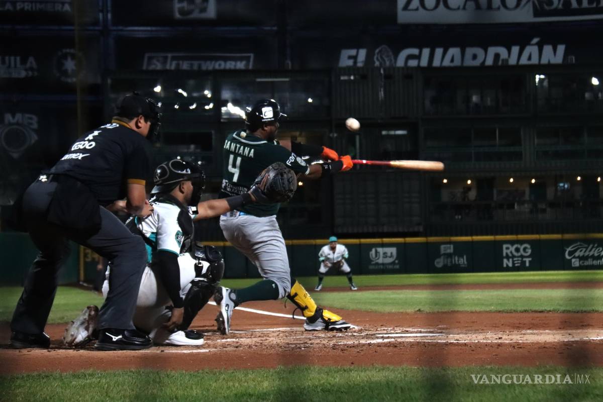 $!El ataque de los Pericos fue superior para una Nave Verde que no carburó al cierre del duelo.