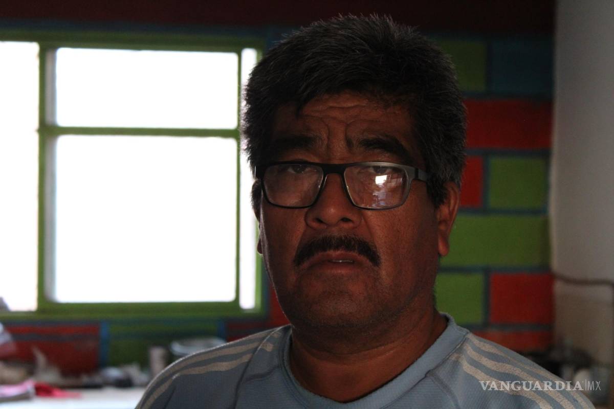 $!José Salas, padre de Armando Salas Ramírez, desaparecido en Torreón hace 15 años. José perdió su trabajo por buscar a su hijo.