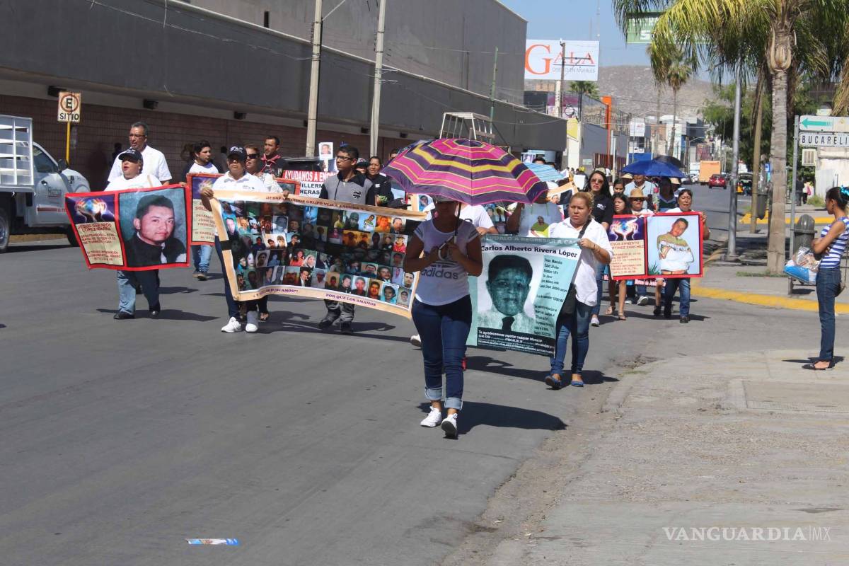 $!Nada qué festejar: Marchan madres de desaparecidos en Torreón