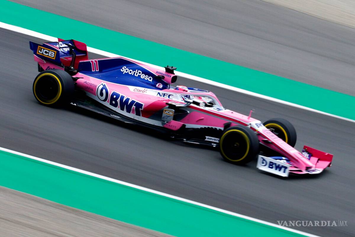 'Checo' Pérez terminó séptimo en Cataluña