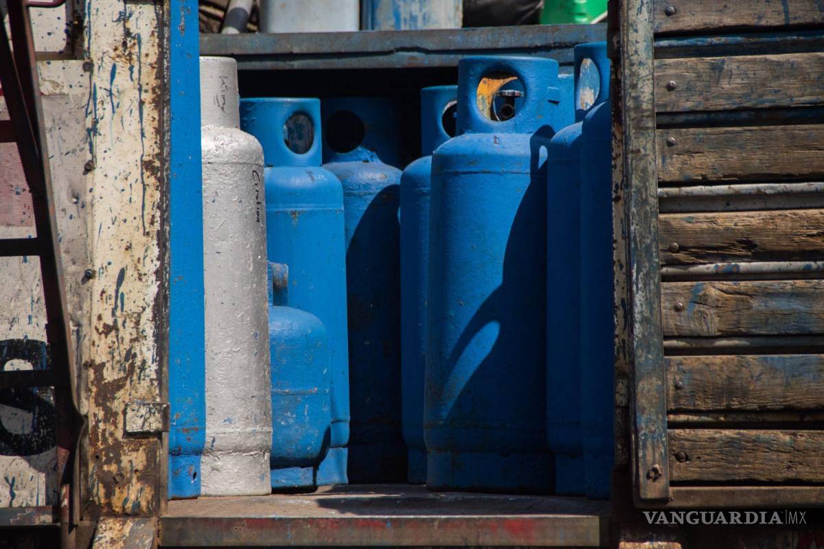 Se dispara 16% gas en Saltillo, golpea alza de precios bolsillo de ciudadanos; cuesta casi 500 pesos llenar tanque de 20 kg