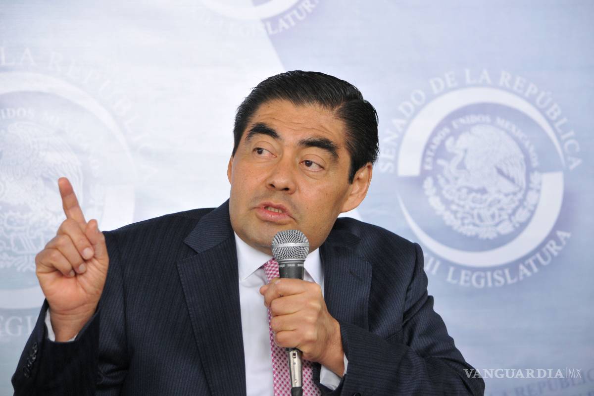 Barbosa denuncia red de espionaje