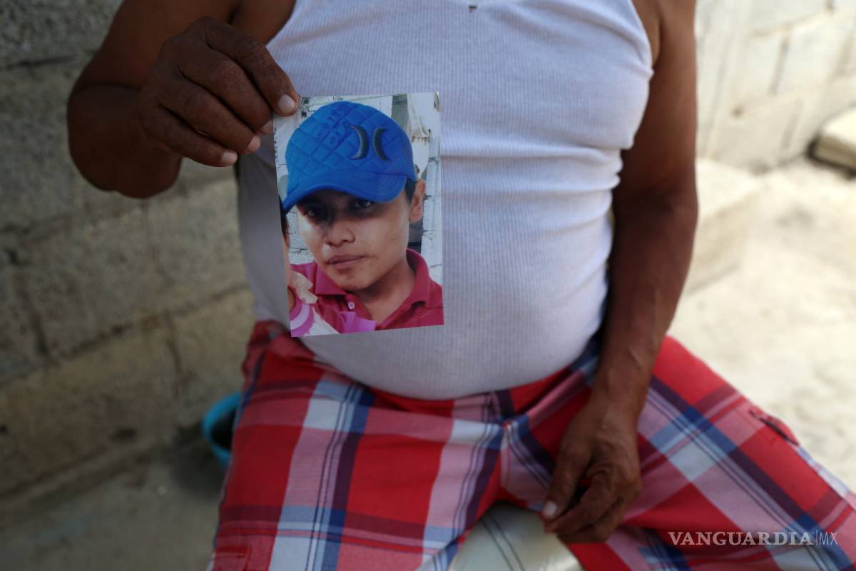 $!Familia del Edil de Papantla festeja en grande pese a las desapariciones de 3 jóvenes