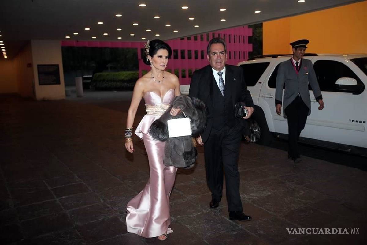 $!La 'crema' de la clase política acudió a lujosa boda de hija de Romero Deschamps