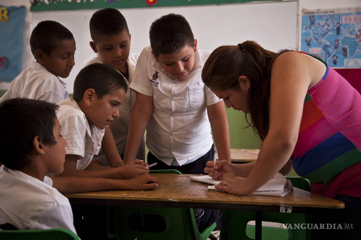 $!El Gobierno de México confirmó un nuevo aumento salarial para maestros de educación básica en 2026.