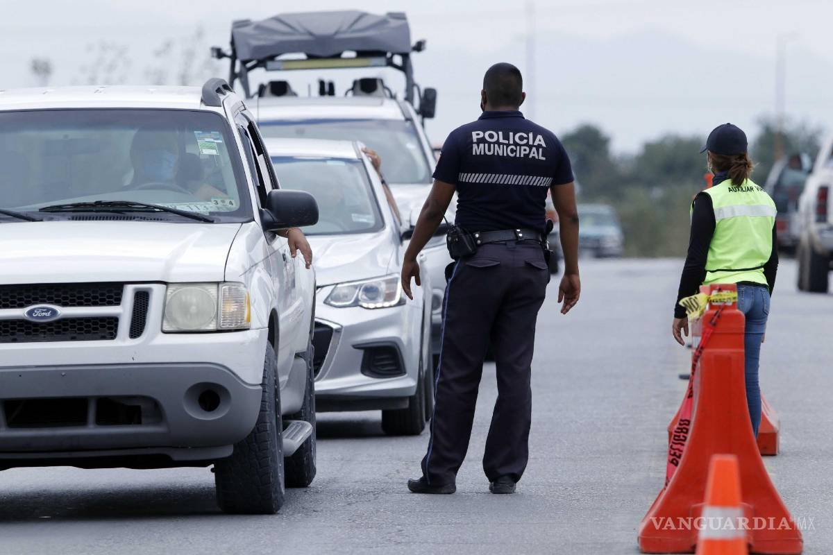 Continúan ‘operando’ filtros anti regios en Saltillo