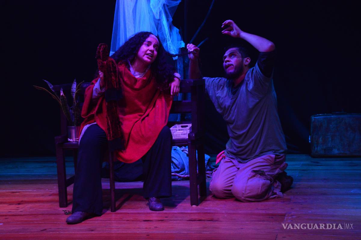 $!‘Nuestra Señora de las Nubes’: La memoria de un país que exilia a su gente continúa en Teatro Garnica