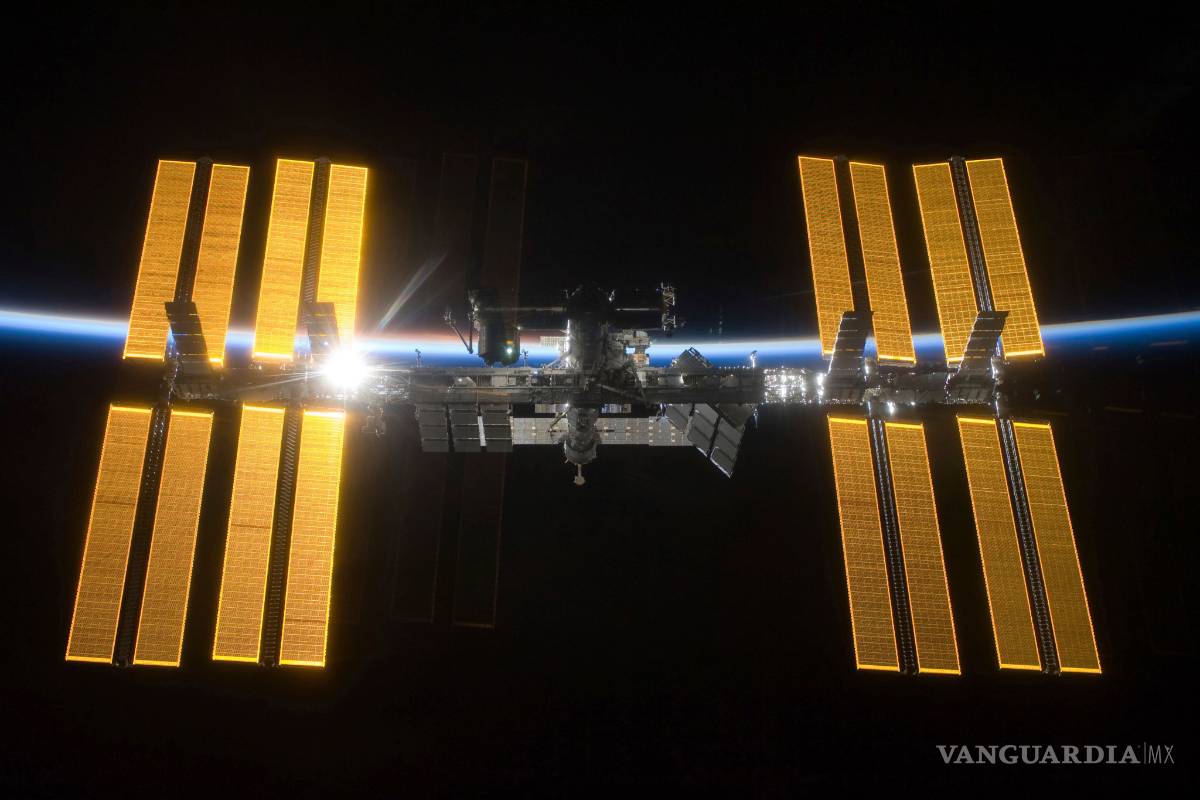 Si quieres ir a conocer la EEI ve juntando tu dinero, te va a costar 58 mdd el boleto ida y vuelta