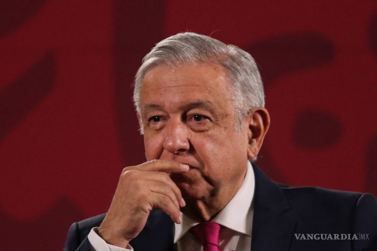 AMLO promueve indebidamente su imagen durante emergencia sanitaria por COVID-19, asegura el INE