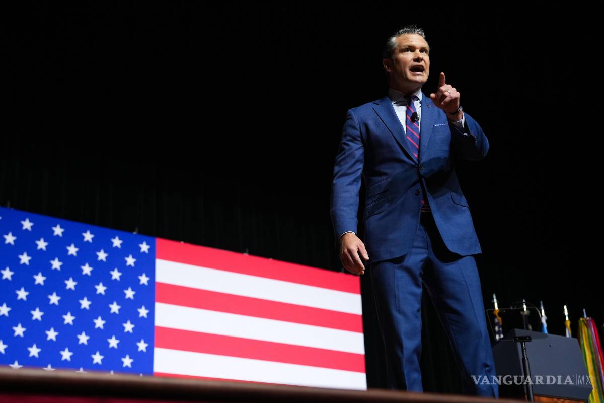 $!El secretario de Defensa, Pete Hegseth, se dirige a altos mandos militares en la Base del Cuerpo de Marines de Quantico en Virginia.