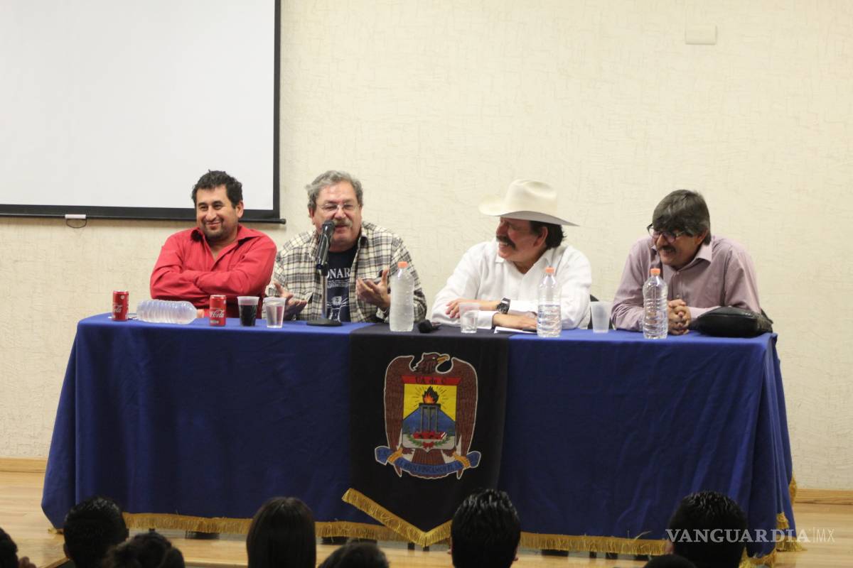 “Mis ingresos superan los 15 millones de pesos y no vivo como Riquelme”: Guadiana