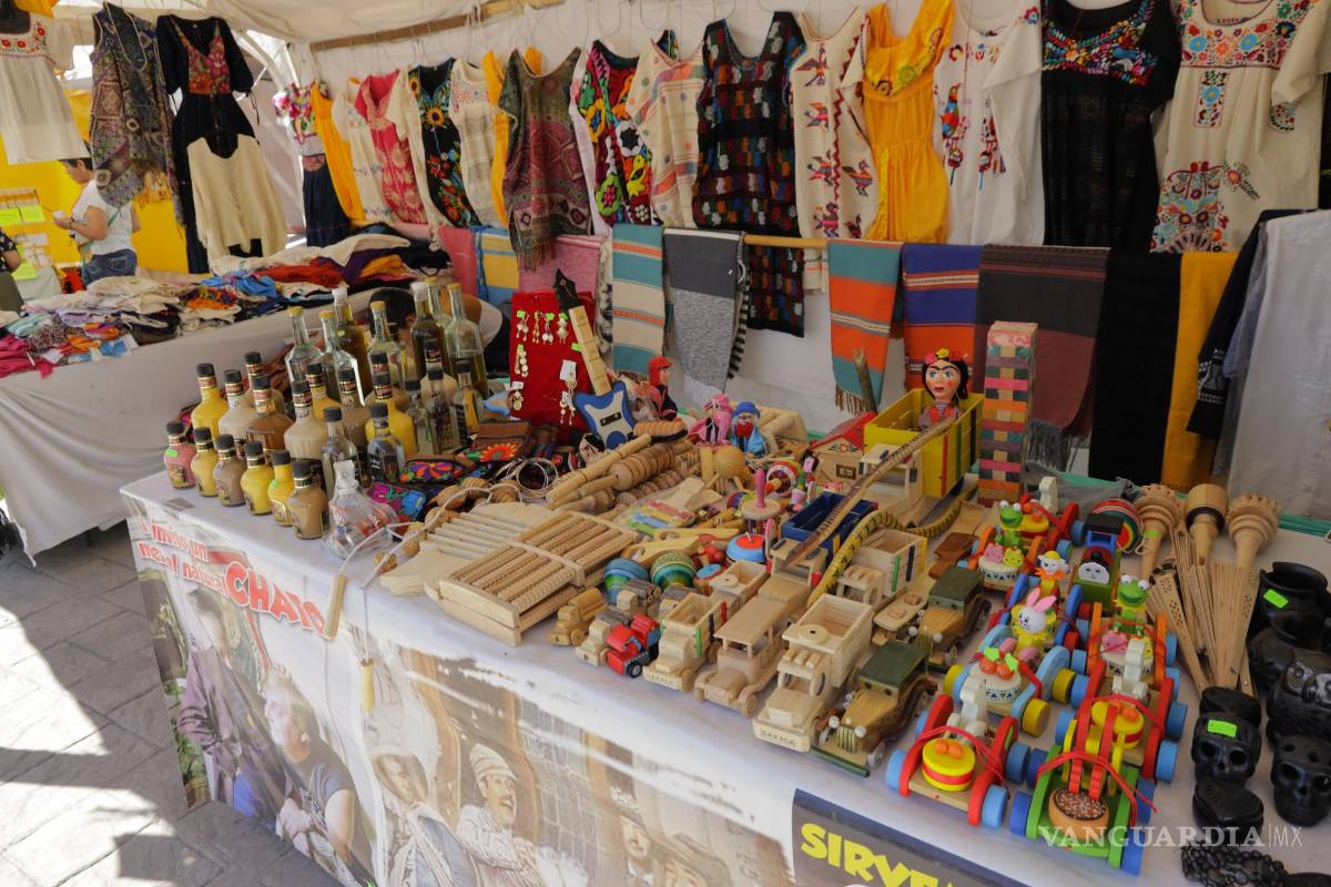 Arranca Encuentro Estatal de Artesanías en Parras de la Fuente