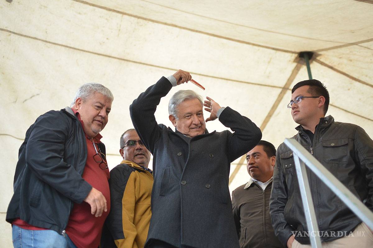 AMLO presenta sus 'gallos' para fiscal general, anticorrupción y Fepade