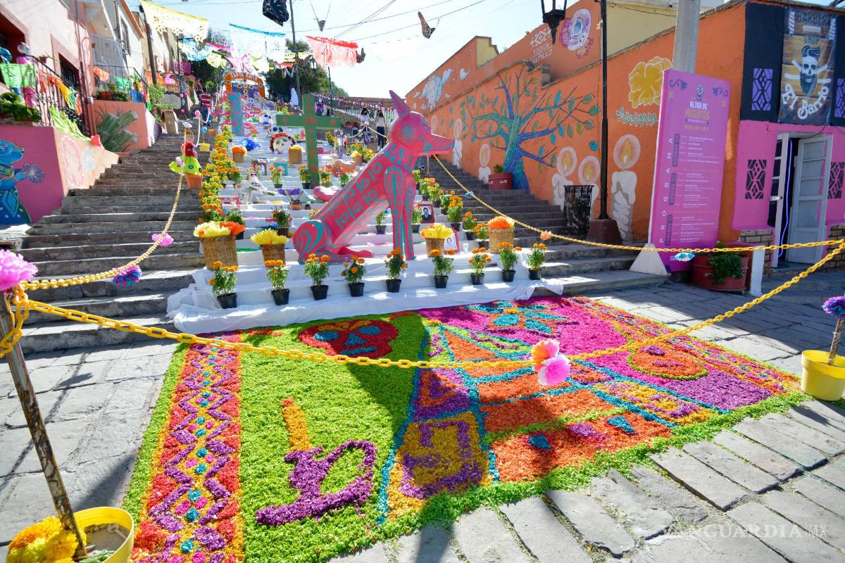 Barrio de Santa Anita: convierten 180 escalones en altar monumental en Centro Histórico de Saltillo