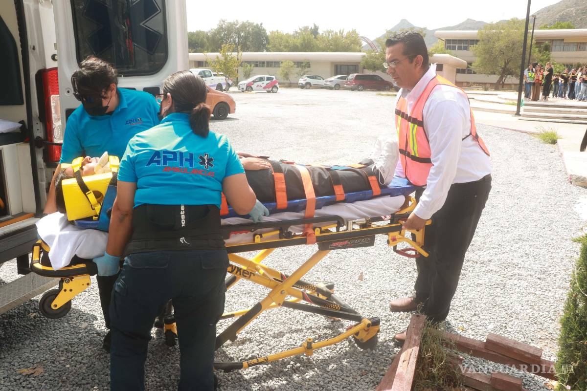 $!En la dinámica participaron 20 brigadistas y más de 100 personas entre estudiantes y docentes.