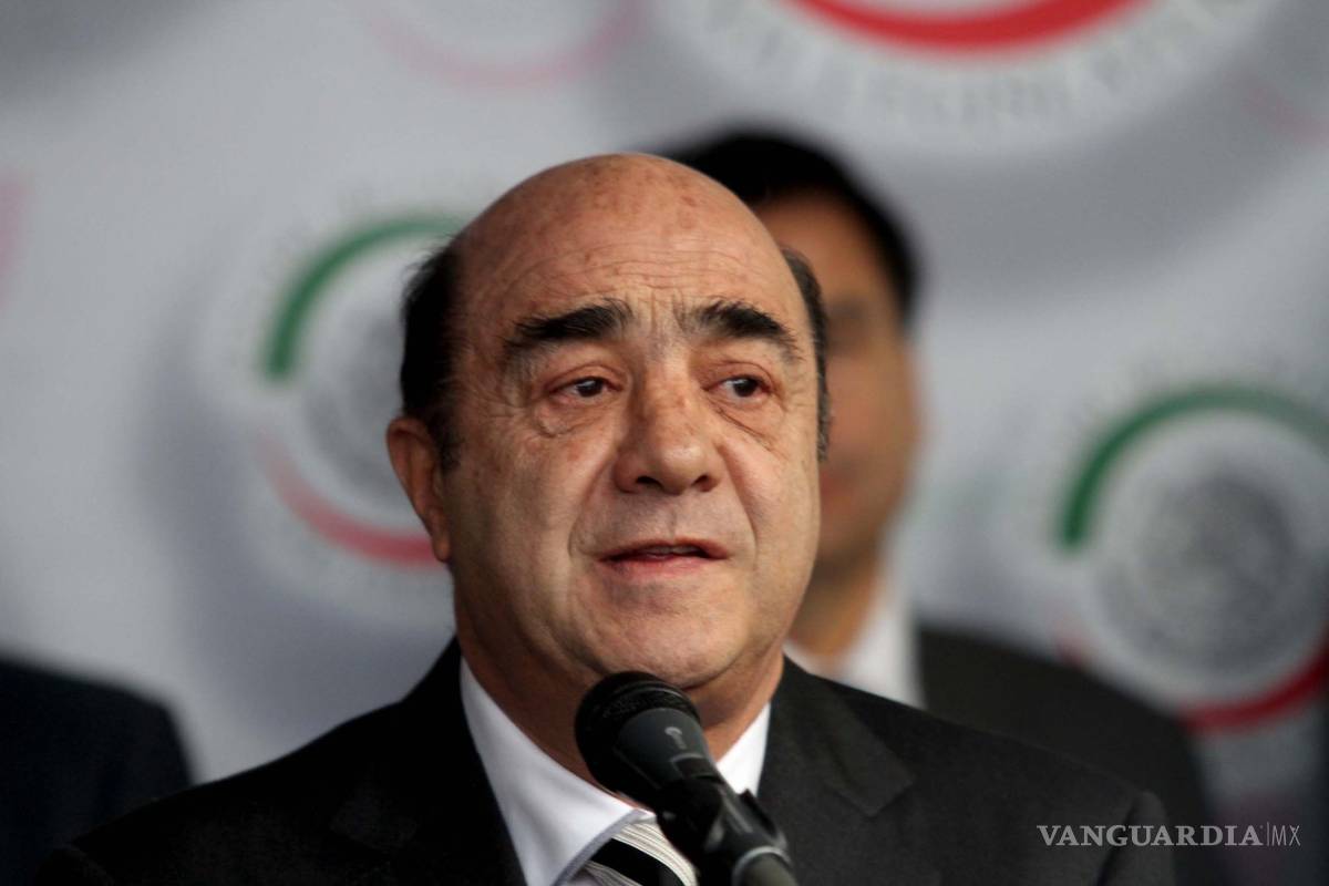 Jesús Murillo Karam compró software Pegasus para espiar a periodistas y activistas