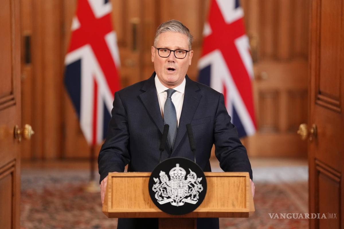 $!El primer ministro británico, Keir Starmer, emite una declaración en el número 10 de Downing Street, Londres, sobre los últimos acontecimientos en Oriente Medio.