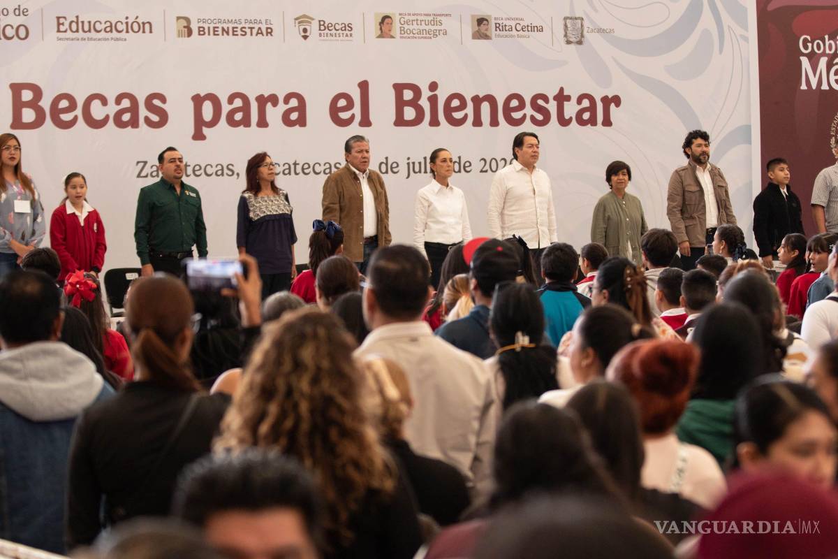 $!El monto de hasta 5 mil 800 pesos bimestrales corresponde a universitarios que cumplen con los requisitos de Jóvenes Escribiendo el Futuro.