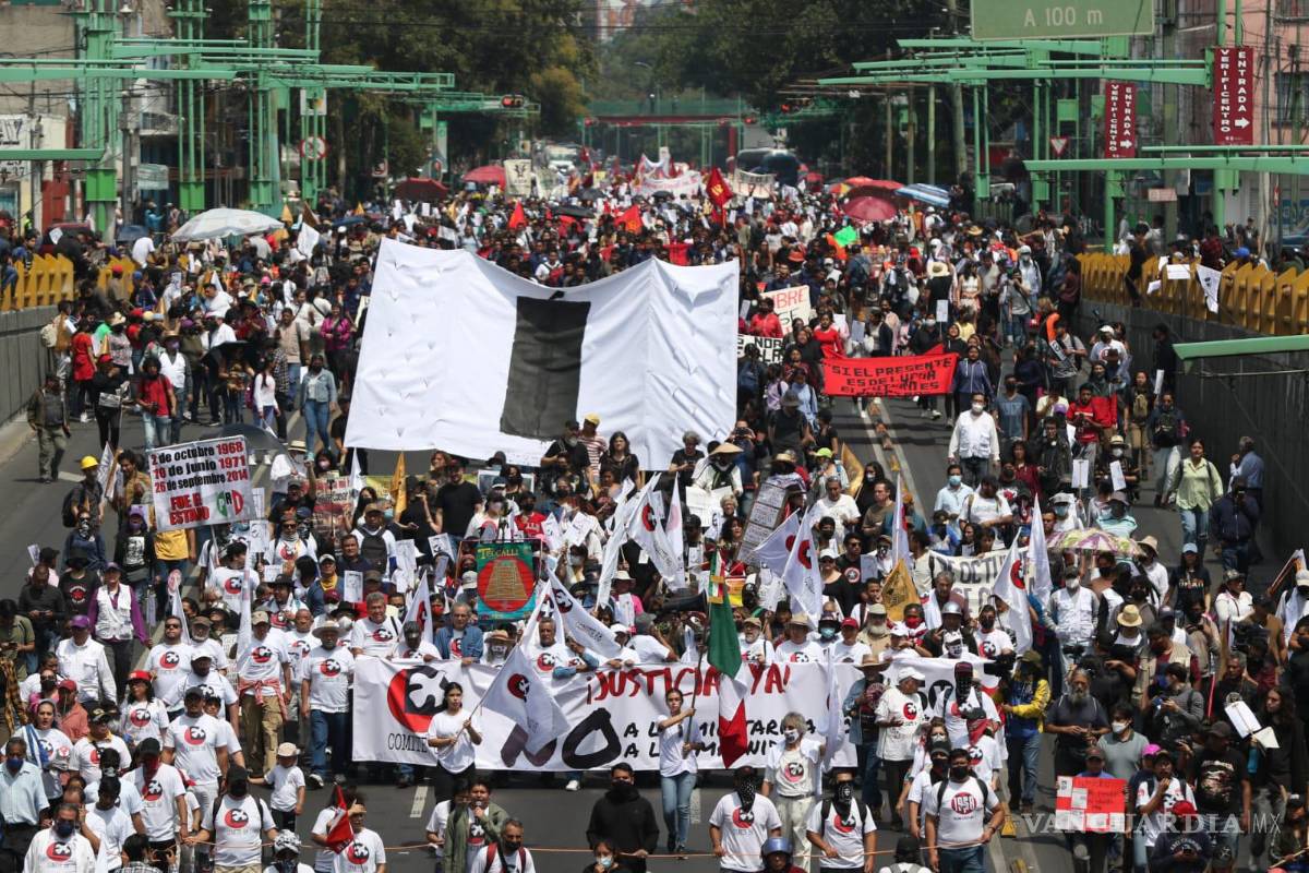 Marcha del 2 de Octubre en la CDMX convocó a 4 mil personas; finaliza con saldo blanco