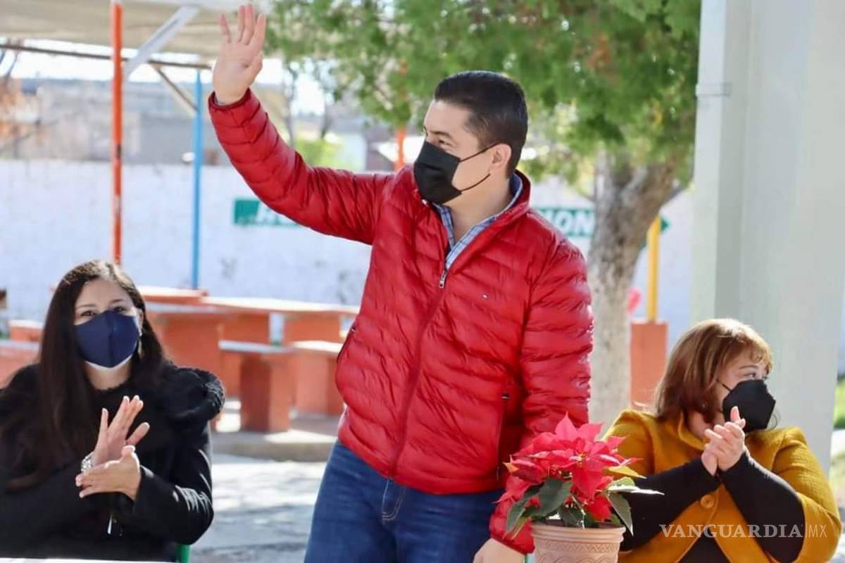 Reconoce sector educativo labor de Julio Long; reafirma compromisos con escuelas