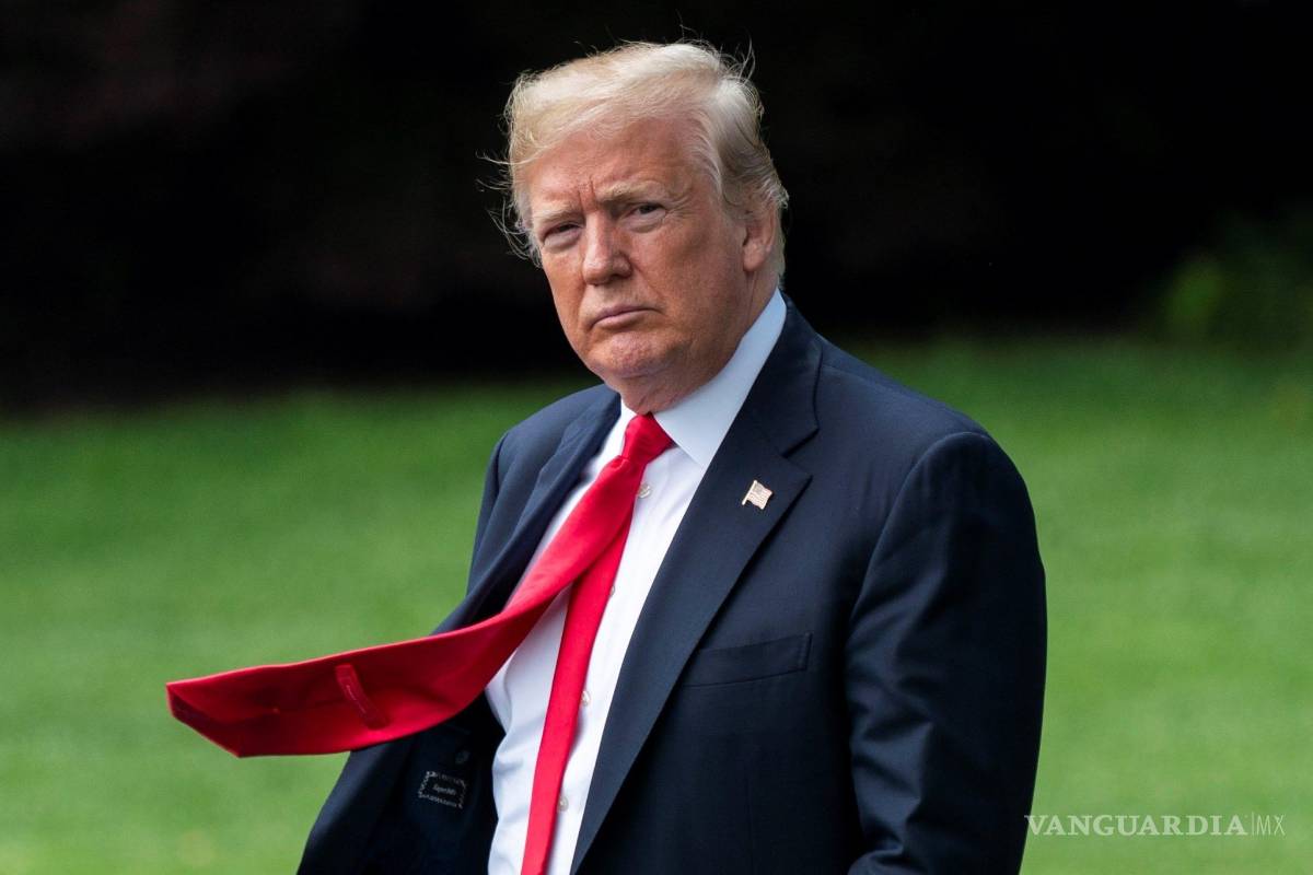 Trump prepara nueva ofensiva con imposición de aranceles de 25% a los coches mexicanos