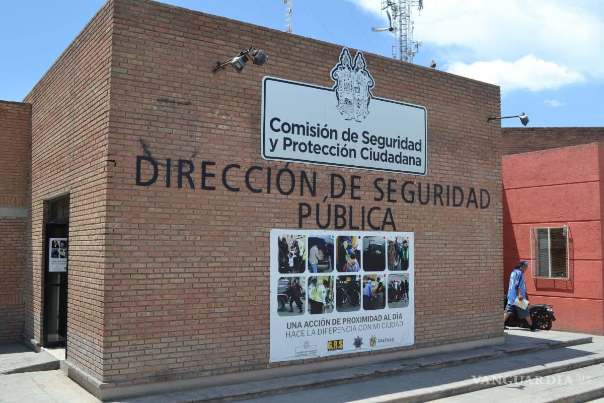 Discute con esposa y la encierra