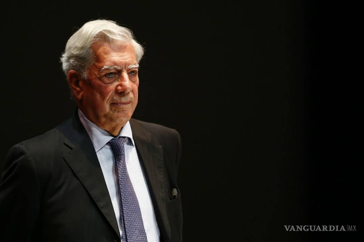 Asegura Vargas Llosa que el régimen de Maduro está dando sus últimas “boqueadas”