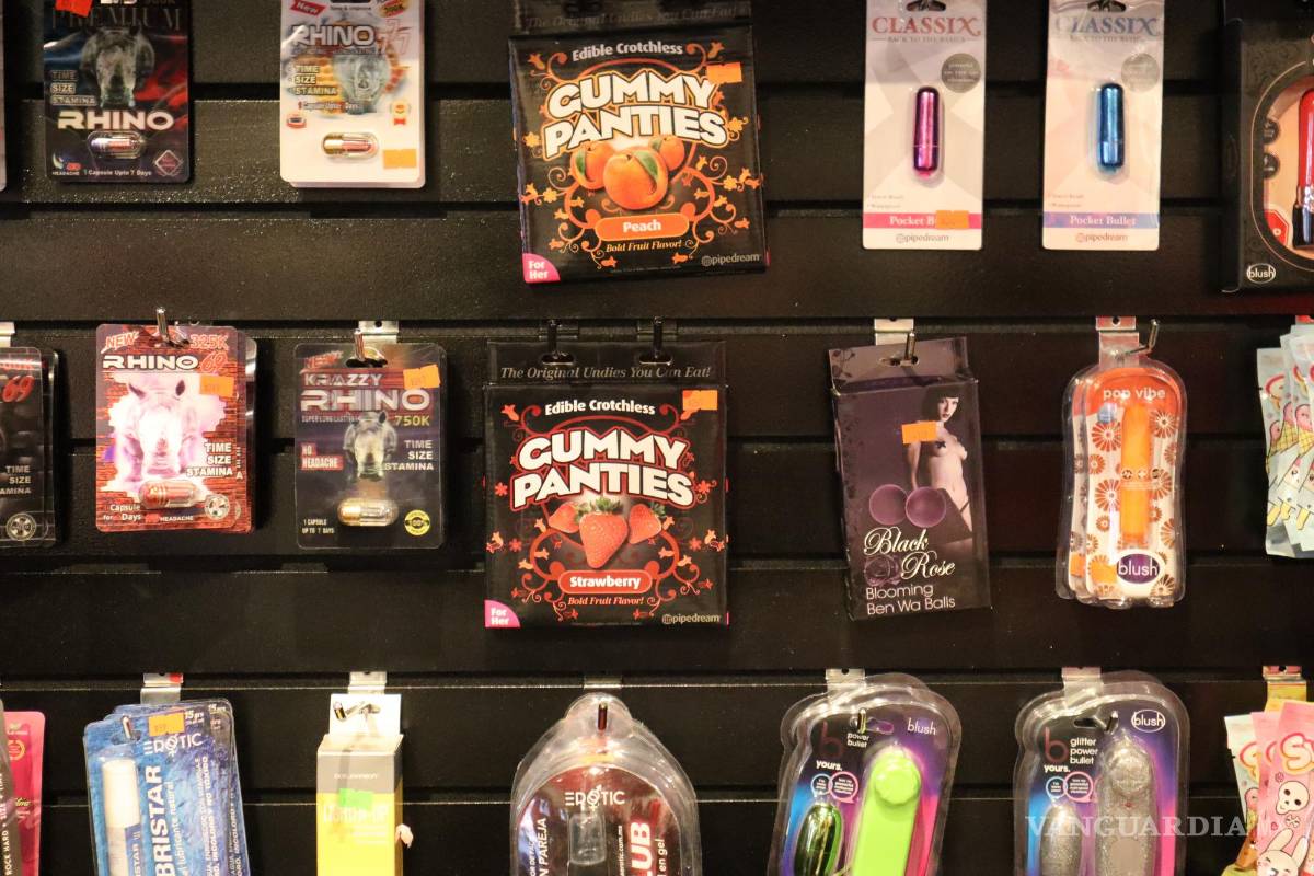 $!Son las parejas mayores de 40 años las que más visitan las sexshop.