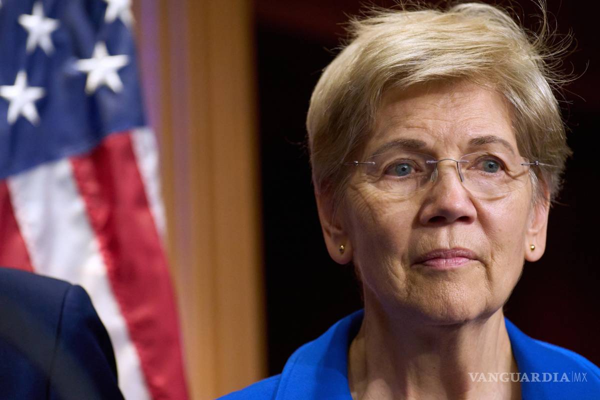 $!La senadora Elizabeth Warren, demócrata por Massachusetts, asiste a una conferencia de prensa sobre los beneficios del programa SNAP, en el Capitolio.