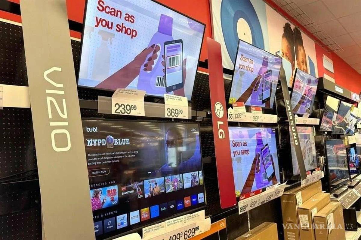 Ante bajo optimismo sobre la economía y compras, confianza del consumidor retrocede