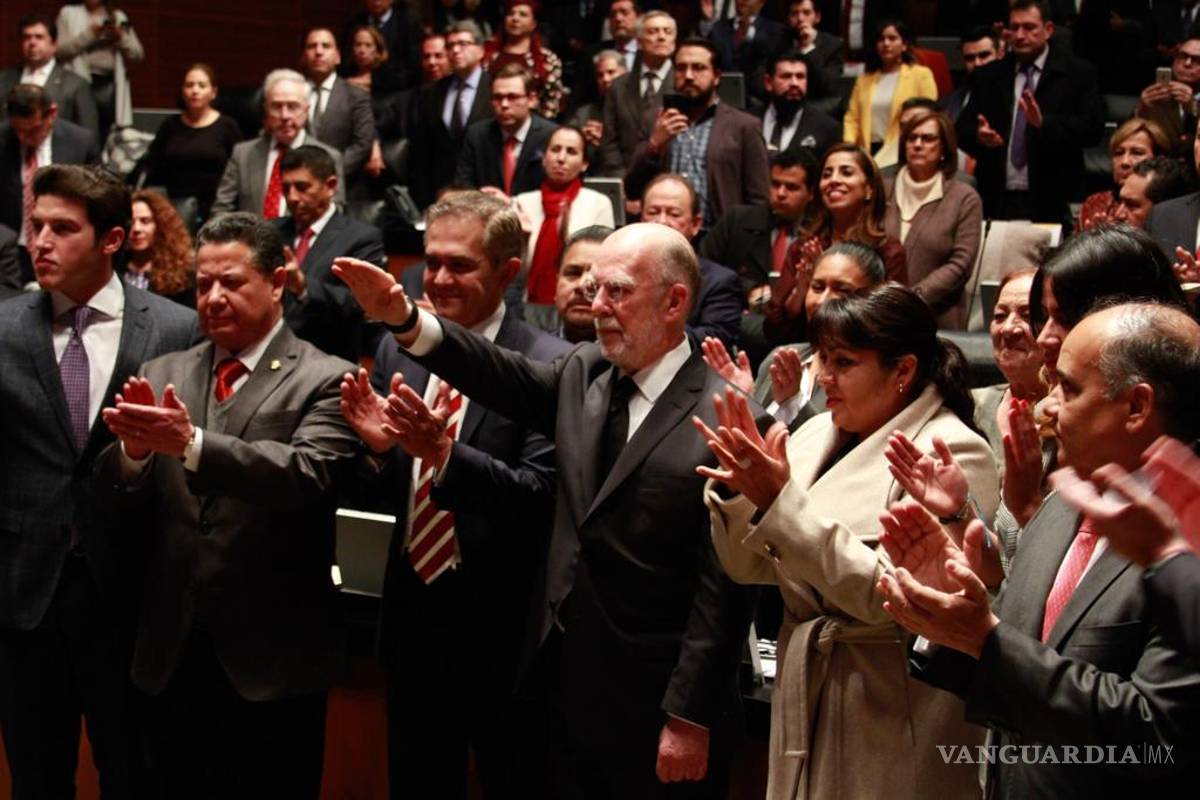 Senado elige a González Alcántara como nuevo ministro de la SCJN
