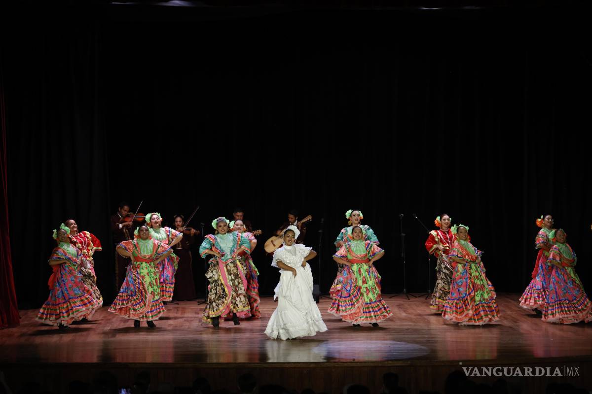 $!Ballet Folklórico del Ateneo Fuente celebra aniversario y se prepara para gira europea