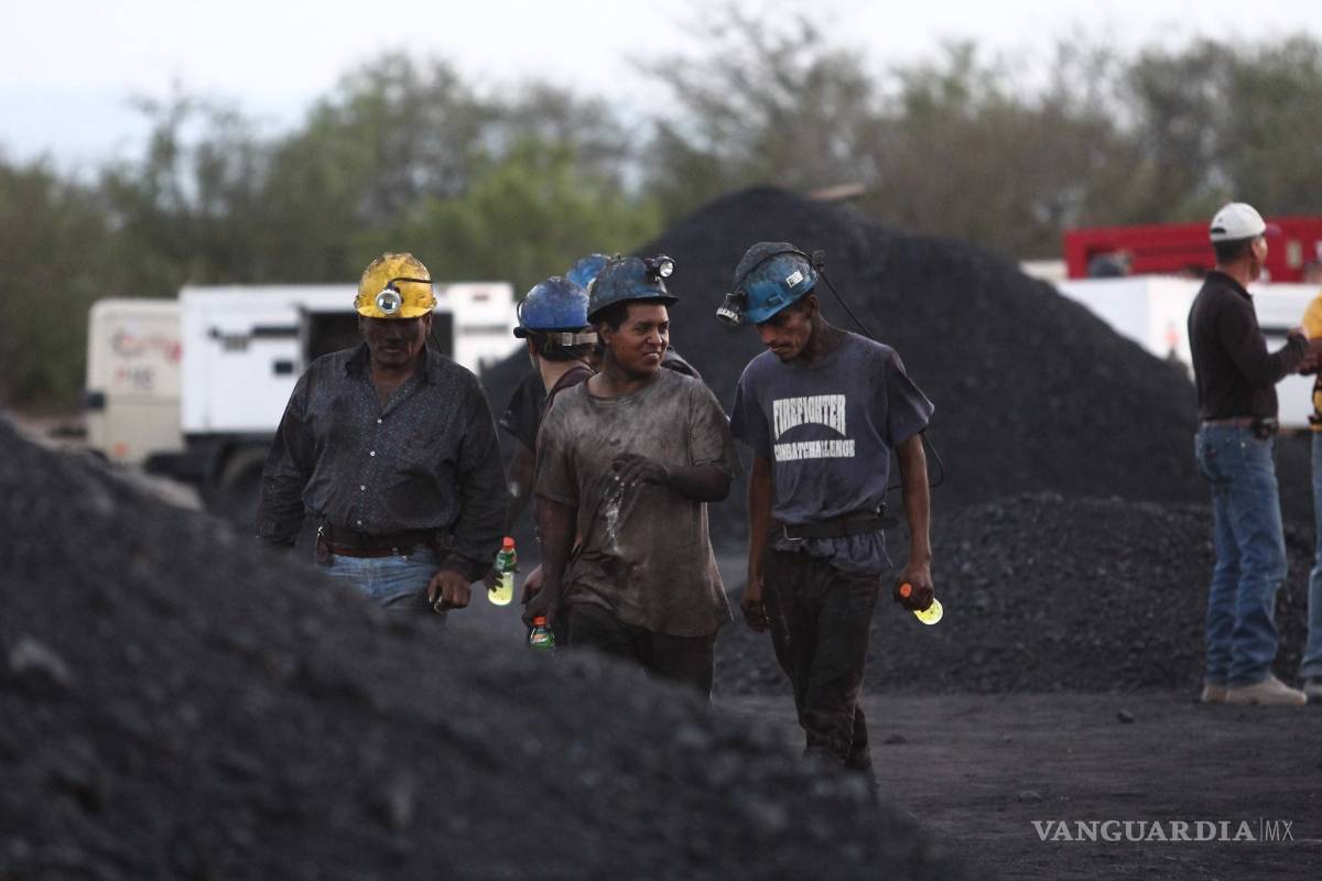 Piden carboneros cambios en contrato para poder cumplir