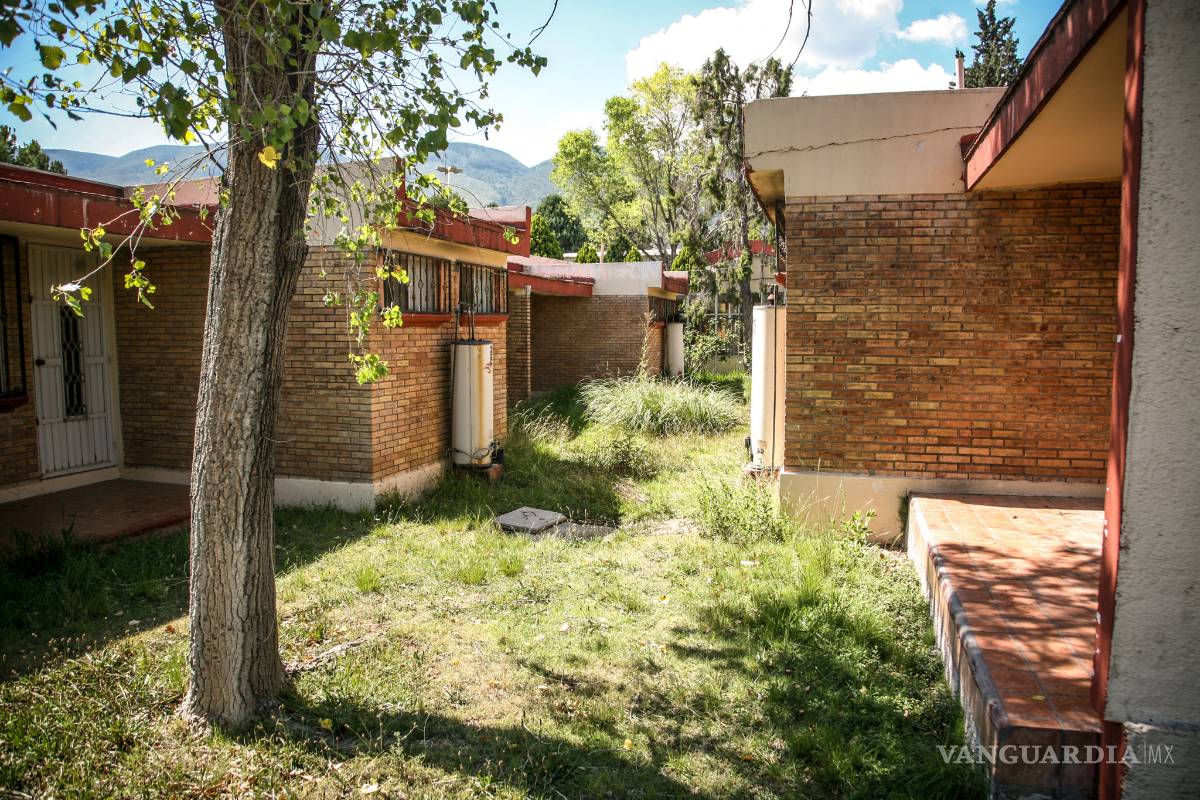 $!Dejan caer inmuebles de la Sección 38 del SNTE