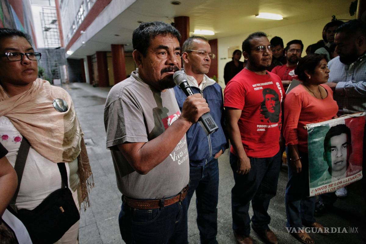 Padres de los 43 denuncian que el mecanismo de la CIDH está "empantanado"